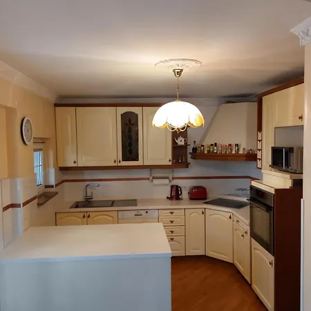 Apartma Space *