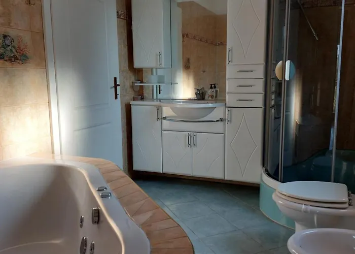 アパート Apartma Space